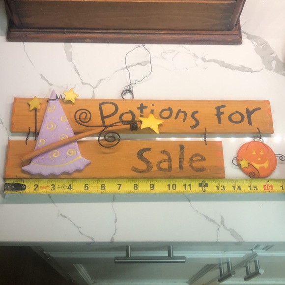 Potions for Sale wooden sign vintage Halloween - Picture 5 of 6